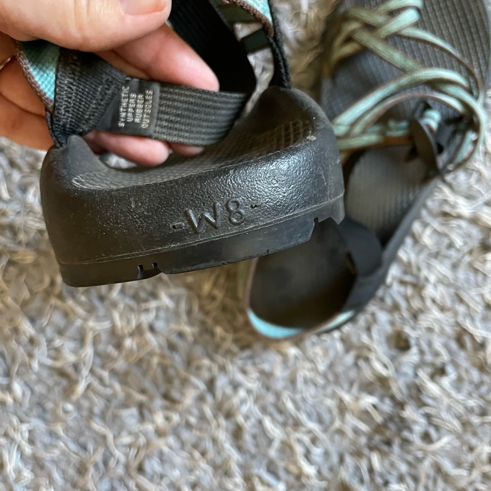 Women size 8 Chaco sandals